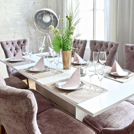 New Design & Style Apartment Old Town Xxl Praha Bagian luar foto