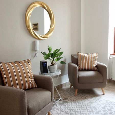 New Design & Style Apartment Old Town Xxl Praha Bagian luar foto