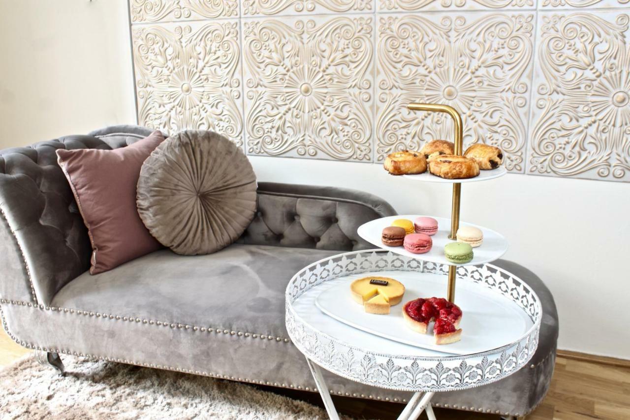 New Design & Style Apartment Old Town Xxl Praha Bagian luar foto