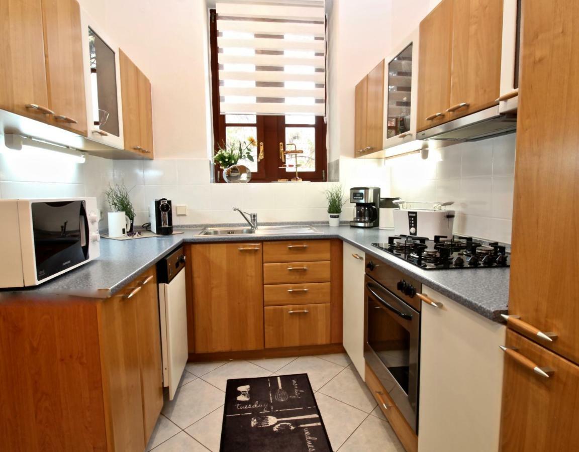 New Design & Style Apartment Old Town Xxl Praha Bagian luar foto